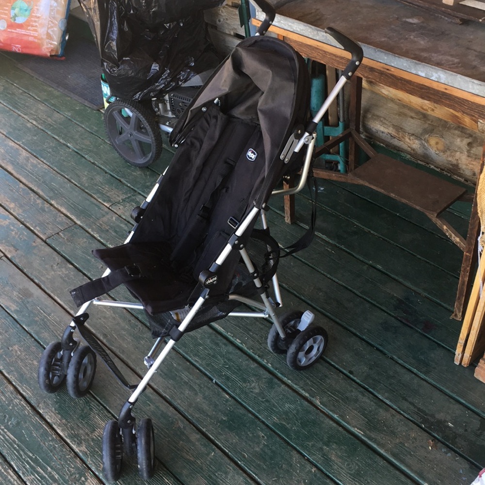 Very nice stroller! Lightly used!
